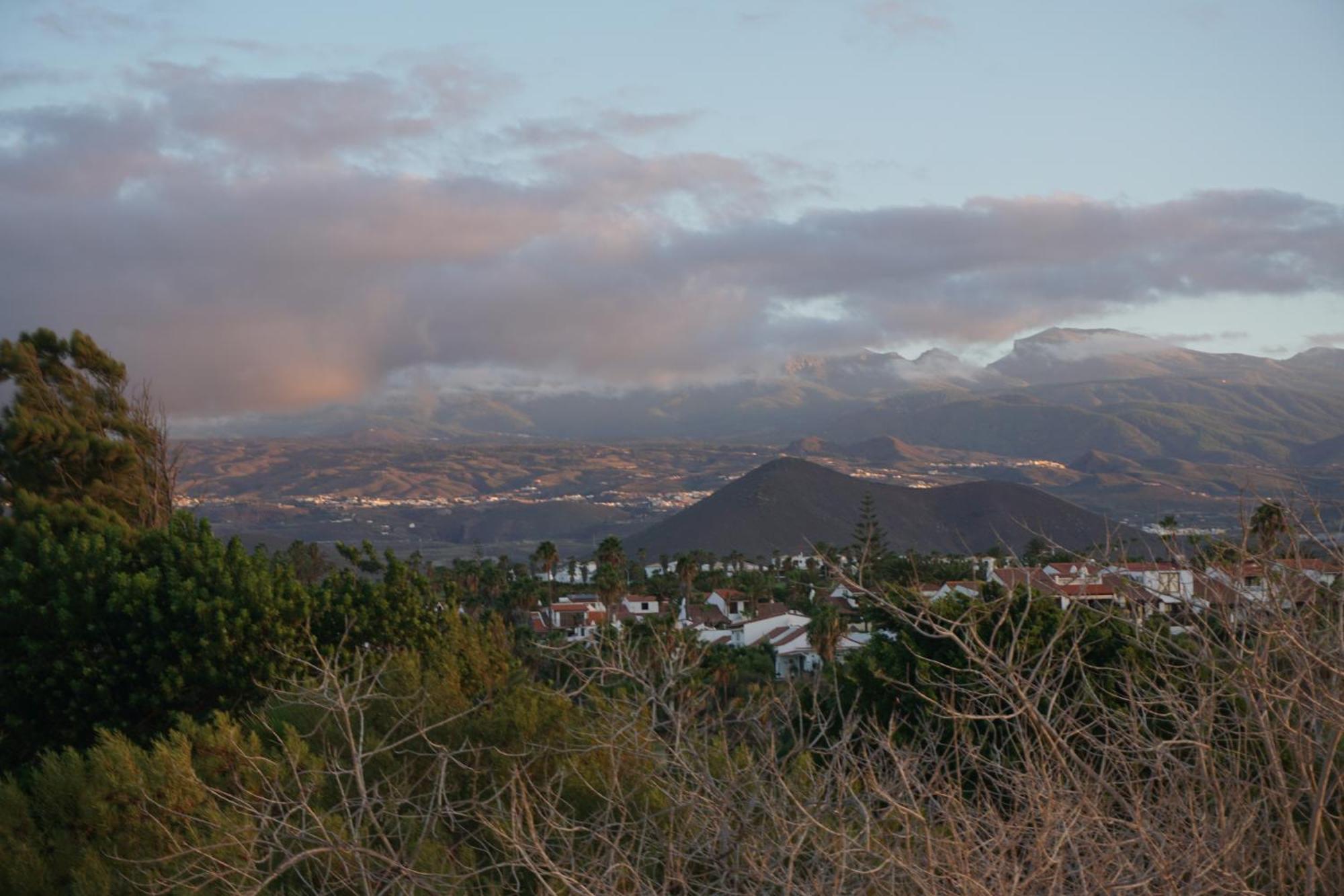 Golf Del Sur Apartment - Magnificent Panorama Of The Ocean, El Teide, And Montana Roja San Miguel de Abona Exterior foto