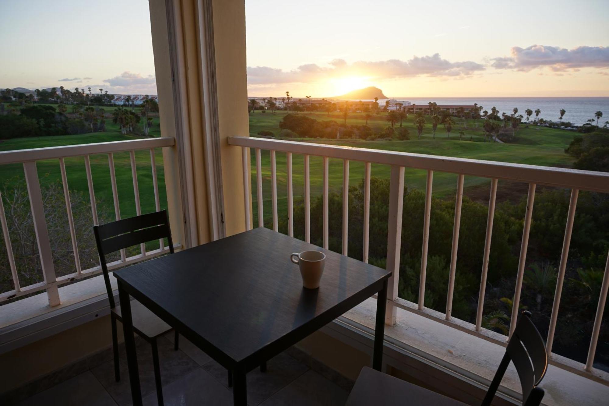 Golf Del Sur Apartment - Magnificent Panorama Of The Ocean, El Teide, And Montana Roja San Miguel de Abona Exterior foto